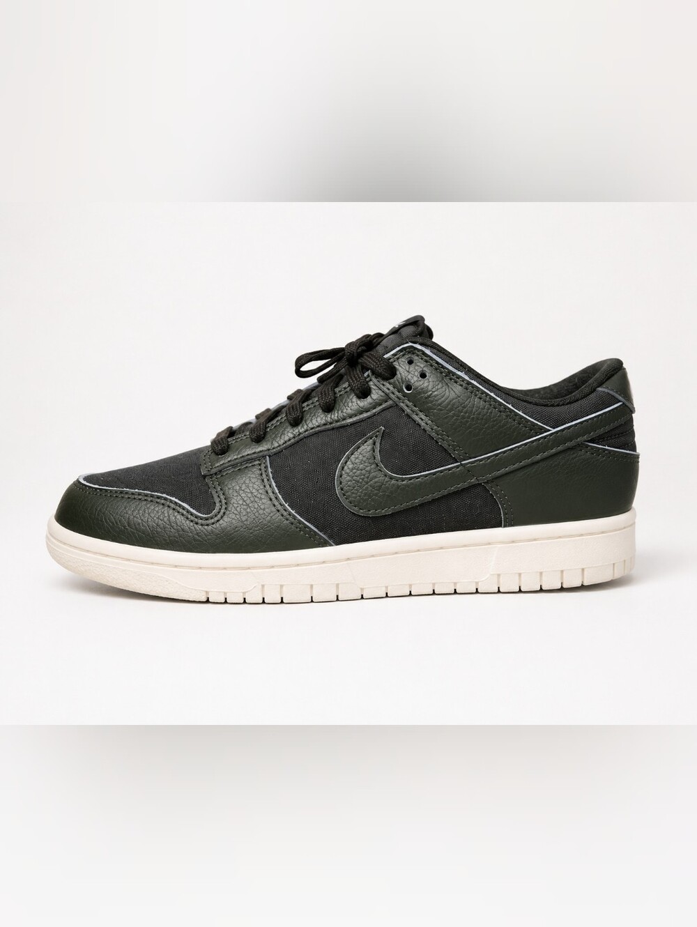 Nike Dunk Low Retro Premium Sequoia DZ2538-300 Size 8 Mens